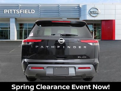 New 2026 Nissan Pathfinder SL