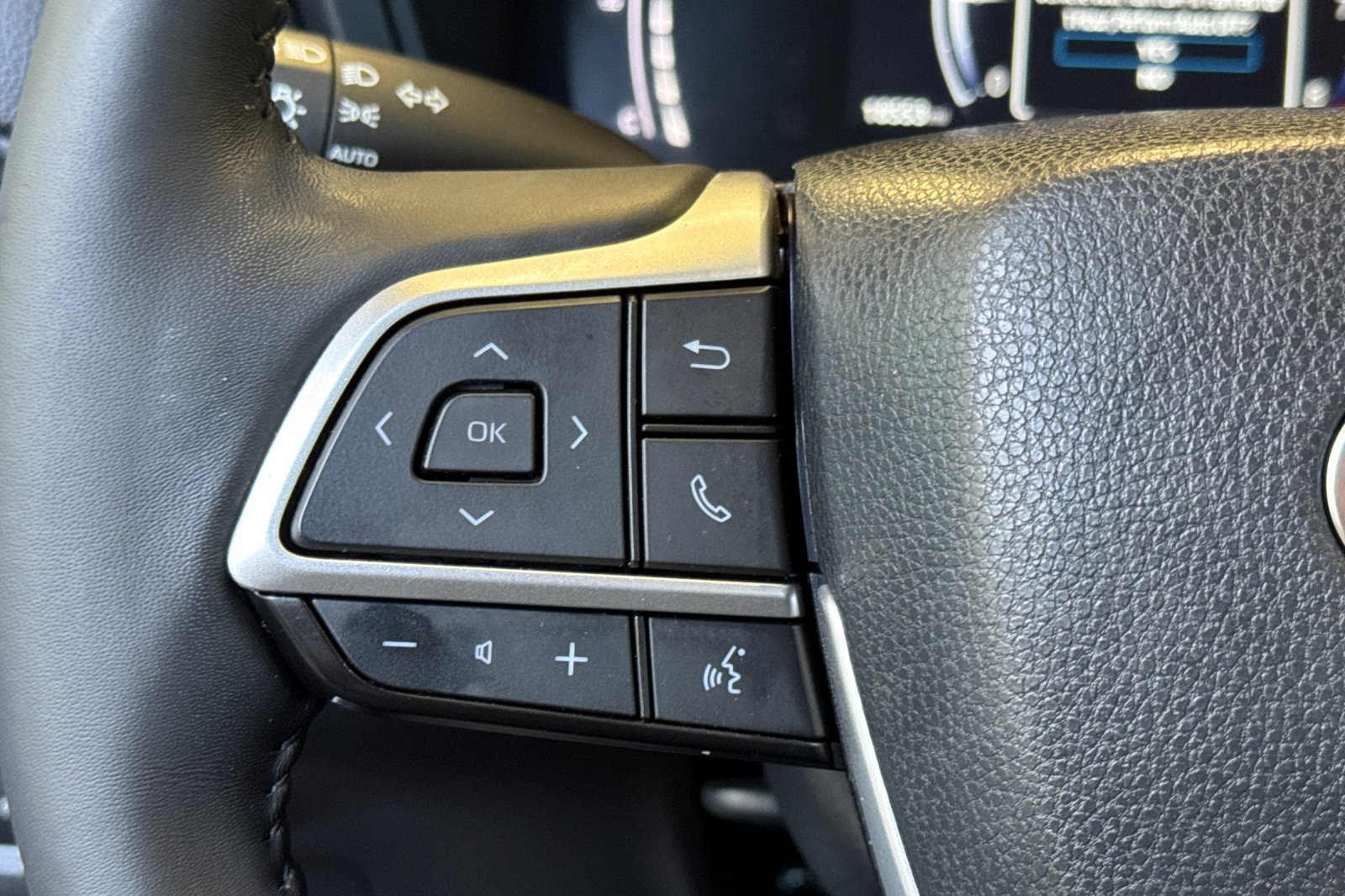 Used 2024 Toyota Grand Highlander FWD image 31