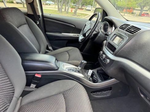 Used 2012 Dodge Journey SXT w/ Popular Equipment Group image 27