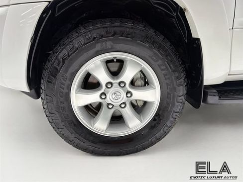 Used 2004 Toyota 4Runner Sport RWD image 30