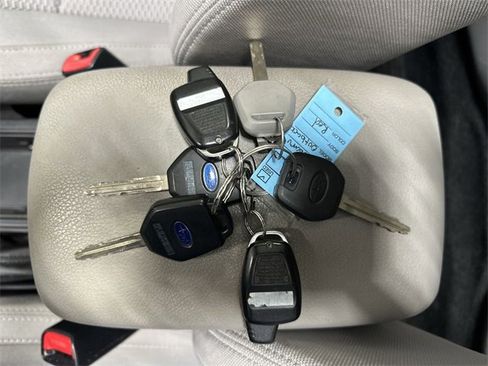 Used 2016 Subaru Forester 2.5i Premium w/ All-Weather Package image 35