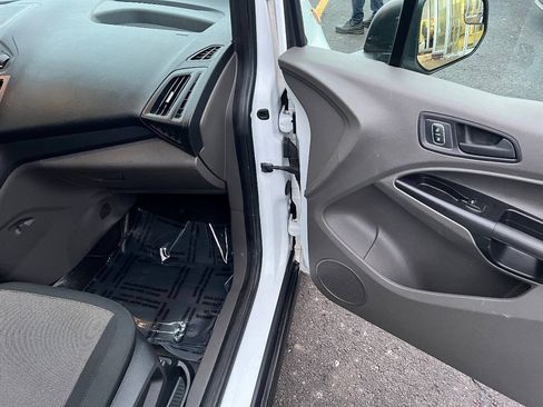 Used 2020 Ford Transit Connect XL FWD image 33