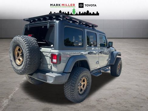 Used 2018 Jeep Wrangler Unlimited Sport S AWD/4WD image 5