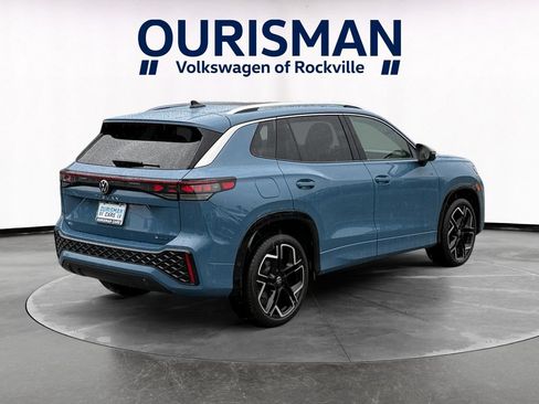 Used 2025 Volkswagen Tiguan SEL R-Line AWD/4WD image 6