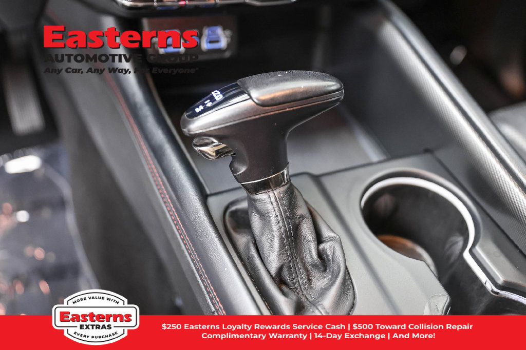 Used 2024 Dodge Durango GT RWD image 14