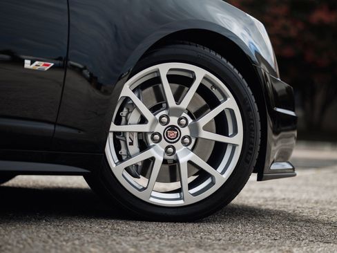 Used 2012 Cadillac CTS V w/ Wood Trim Package image 27