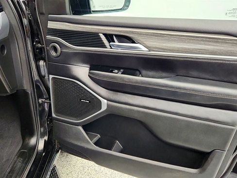 Used 2023 Jeep Wagoneer Series II w/ Premium Group I image 26