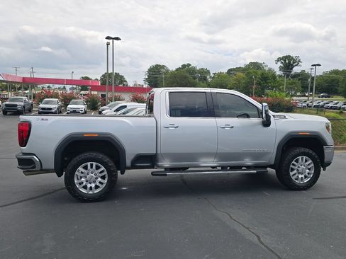 Used 2021 GMC Sierra 2500 SLT w/ SLT Premium Package AWD/4WD image 2
