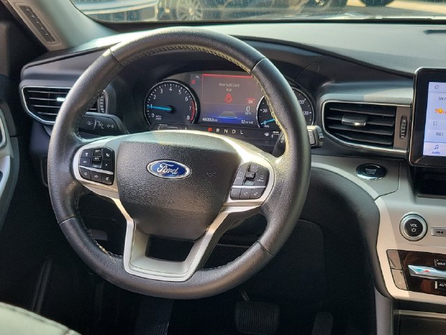 Certified 2022 Ford Explorer XLT w/ Equipment Group 202A AWD/4WD image 21