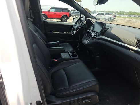 Used 2025 Honda Odyssey Sport-L image 13