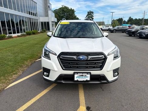 Used 2023 Subaru Forester Limited AWD/4WD image 2