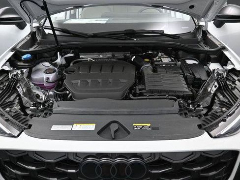 New 2026 Audi Q3 quattro 2.0T AWD/4WD image 15