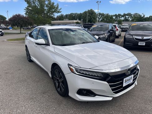 Used 2021 Honda Accord EX-L image 2