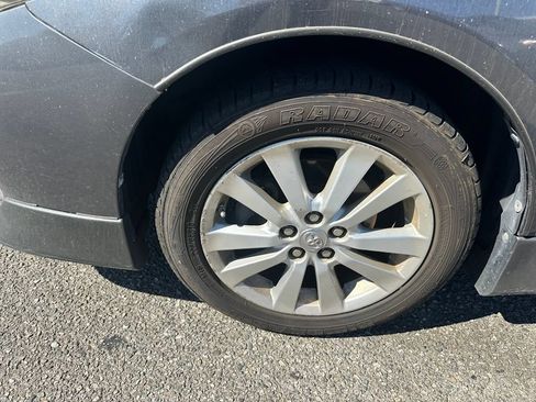 Used 2010 Toyota Corolla S FWD image 6