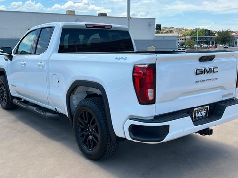 Used 2026 GMC Sierra 1500 Elevation w/ Elevation Select Package AWD/4WD image 3