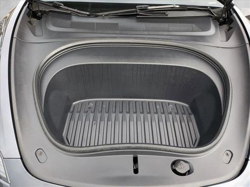 Used 2024 Tesla Model 3 Performance image 23