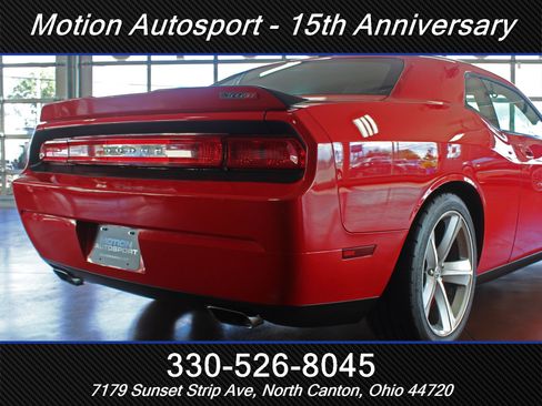 Used 2009 Dodge Challenger SRT8 w/ SRT Option Group II image 11