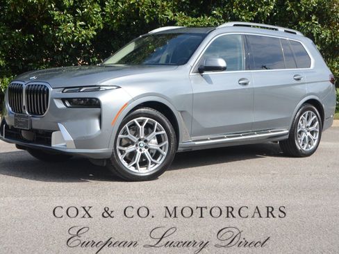 Used 2025 BMW X7 xDrive40i AWD/4WD image 1