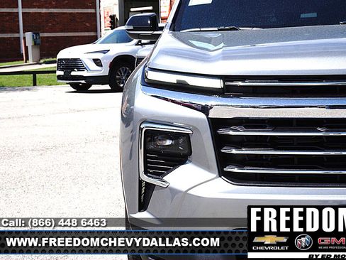 New 2026 Chevrolet Traverse LT w/ LPO, Floor Liner Package FWD image 42