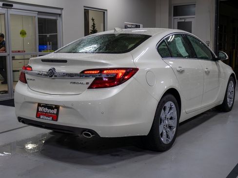 Used 2015 Buick Regal Premium w/ Experience Buick Package image 7