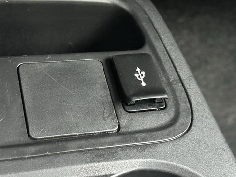 Used 2024 Mitsubishi Mirage ES image 14