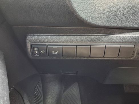 Used 2020 Toyota Corolla LE w/ LE Premium Package FWD image 9
