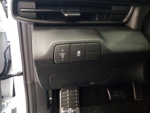 New 2026 Hyundai Elantra SEL Sport Premium FWD image 10