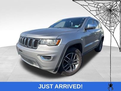 Used 2021 Jeep Grand Cherokee Limited w/ Trailer Tow Group IV