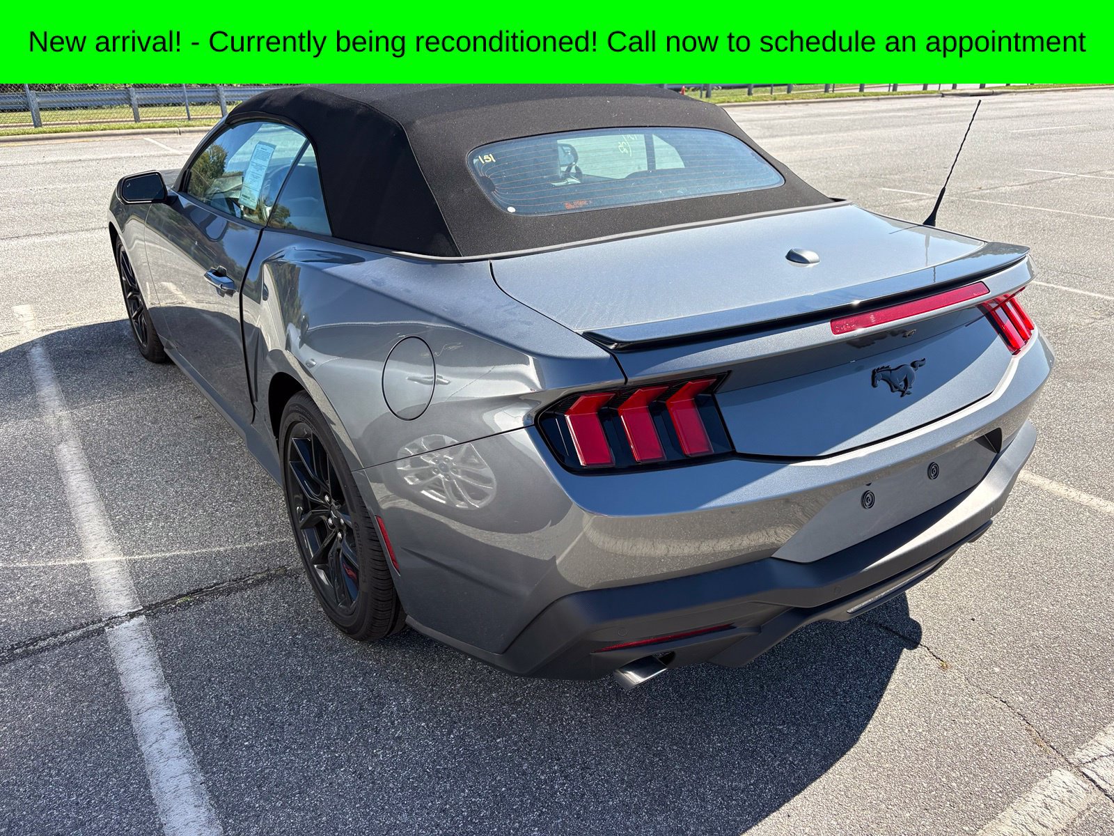 Used 2025 Ford Mustang Premium RWD image 5