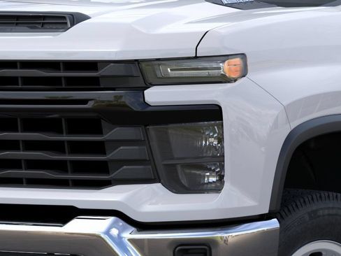 New 2026 Chevrolet Silverado 3500 W/T AWD/4WD image 10