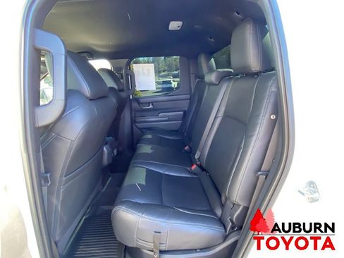 Used 2025 Toyota Tacoma TRD Sport AWD/4WD image 23