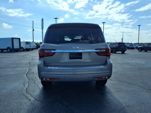 Used 2019 INFINITI QX80 Luxe RWD image 4