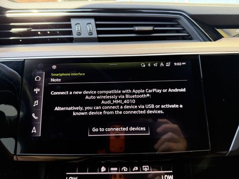 Used 2024 Audi Q8 e-tron Premium Plus w/ Premium Plus Package AWD/4WD image 25