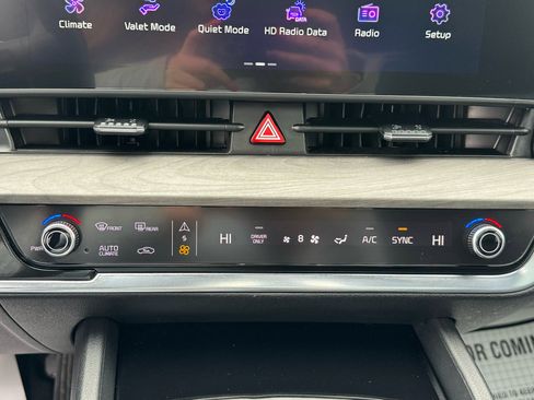 Used 2023 Kia Sportage X-Line image 17