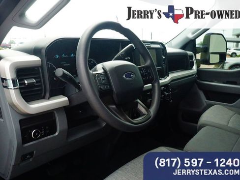 Used 2025 Ford F250 XL w/ STX Appearance Package AWD/4WD image 19