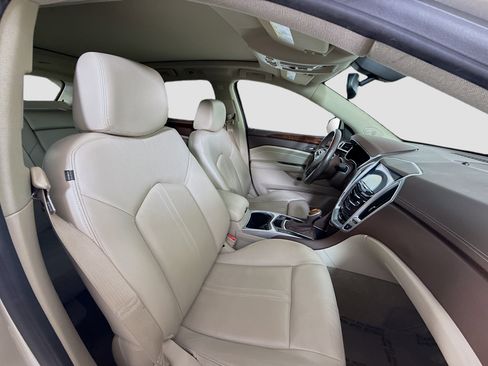 Used 2016 Cadillac SRX Luxury image 29