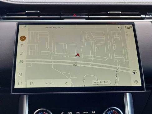 Used 2023 Land Rover Range Rover SE AWD/4WD image 27