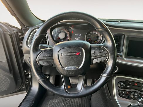 Used 2019 Dodge Challenger SXT w/ Blacktop Package image 12