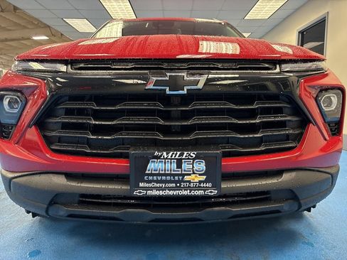 New 2026 Chevrolet TrailBlazer LT w/ Convenience Package FWD image 13