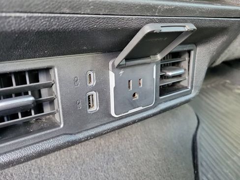 Certified 2025 Chevrolet Silverado 1500 LT RWD image 15