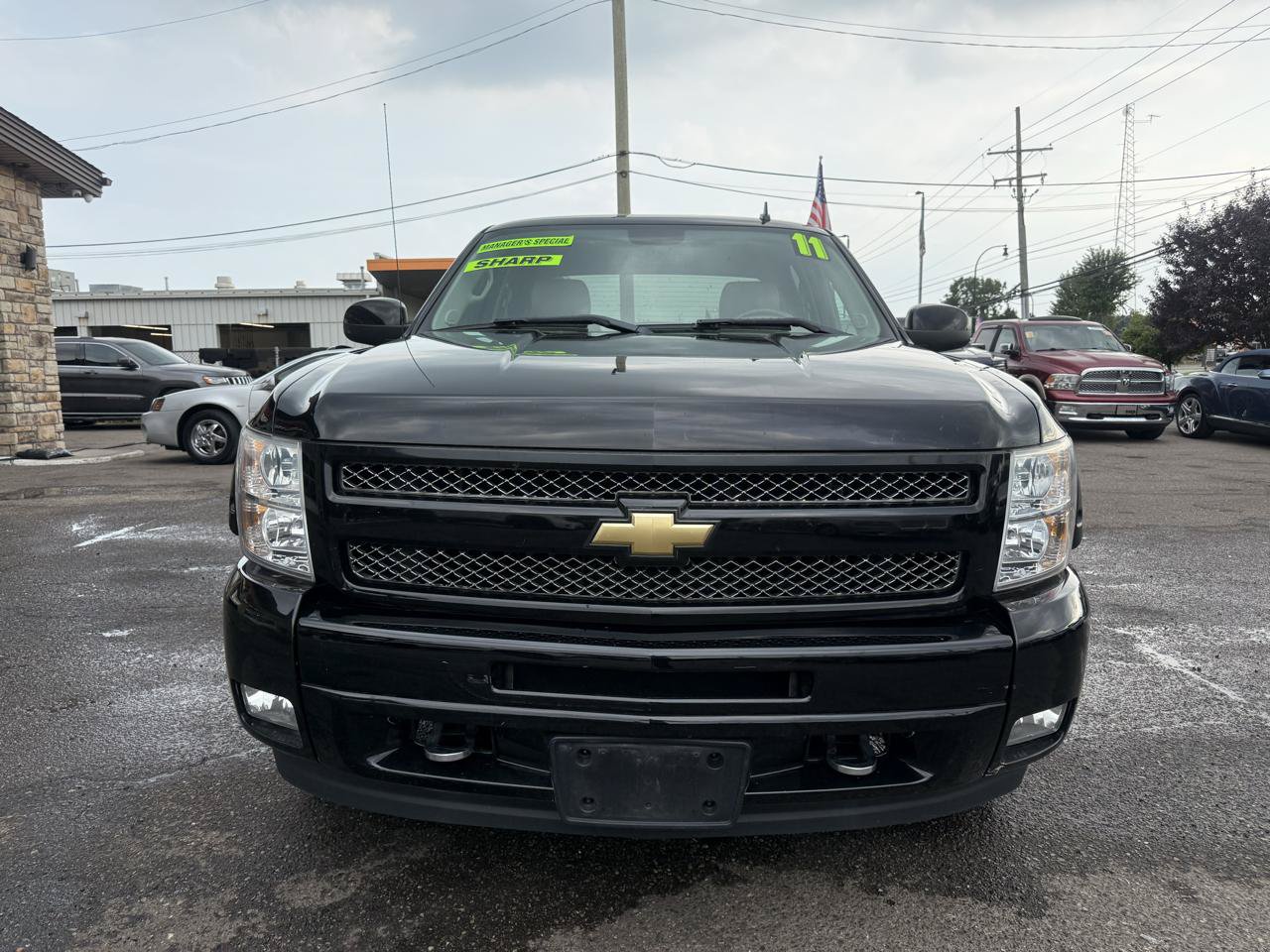 Used 2011 Chevrolet Silverado 1500 LTZ w/ LTZ Plus Package AWD/4WD image 3