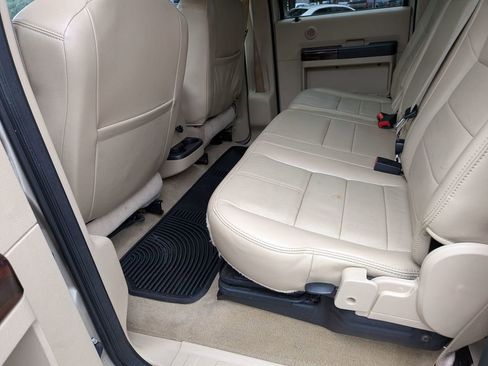 Used 2010 Ford F250 Cabela's image 26