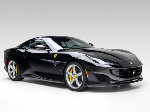 Used 2020 Ferrari Portofino RWD image 12