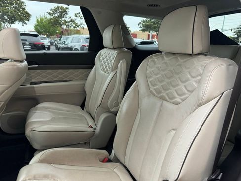 Used 2020 Hyundai Palisade Limited FWD image 19