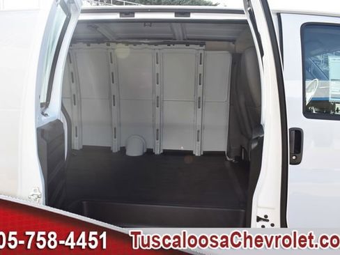 New 2025 Chevrolet Express 2500 Work Van w/ Enhanced Convenience Package image 15