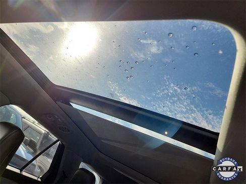 Certified 2022 Ford Explorer XLT w/ Equipment Group 202A image 28