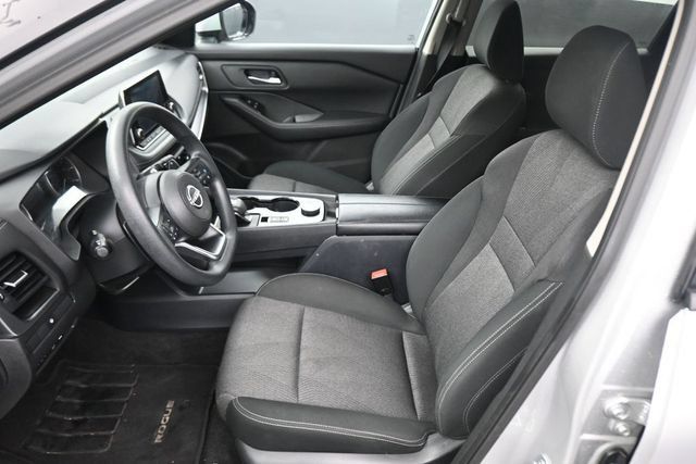 Used 2024 Nissan Rogue SV AWD/4WD image 22