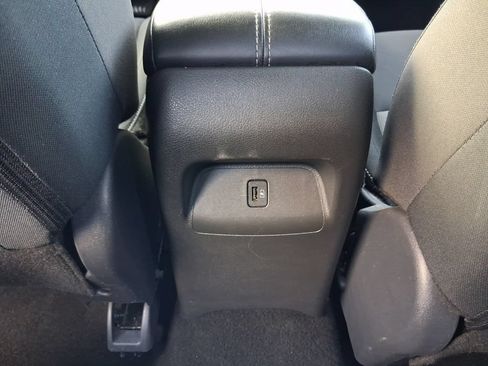 Used 2024 Nissan Sentra SV FWD image 24