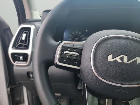 Used 2023 Kia Sorento SX image 15