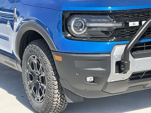 New 2025 Ford Bronco Sport Outer Banks w/ Sasquatch Outer Banks Package image 4